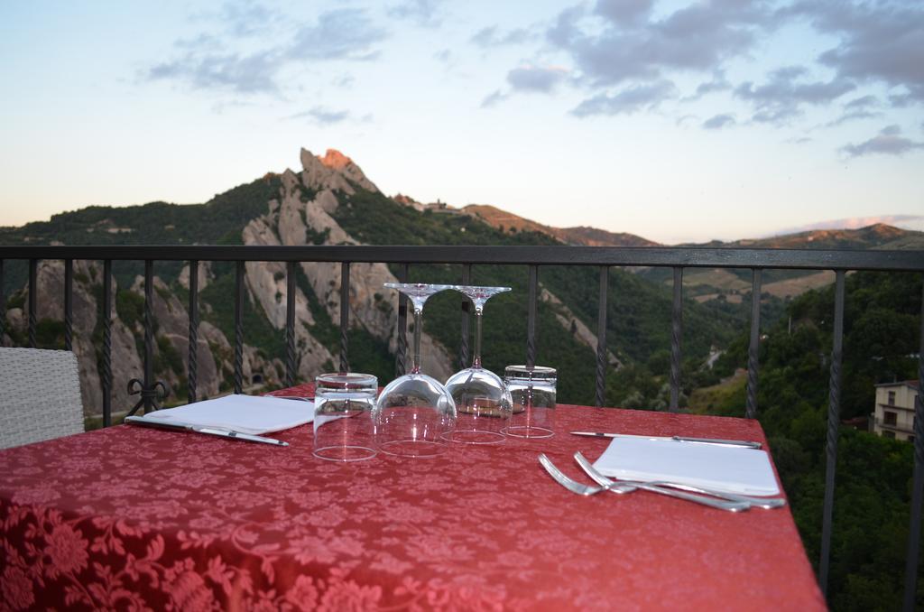 La Locanda Di Castromediano Кастелмецано Екстериор снимка